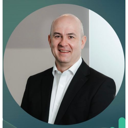 Headshot of Andrew Rhodes 